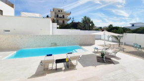 Villa Mediterranea Apartments - Seaview, Pool & Garden